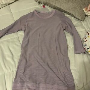 Lululemon cropped sleeve long sleeve